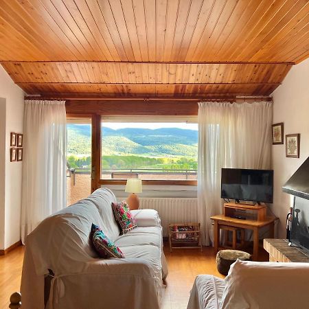 Piso Puigcerda Vistas Y Piscina Apartman Kültér fotó